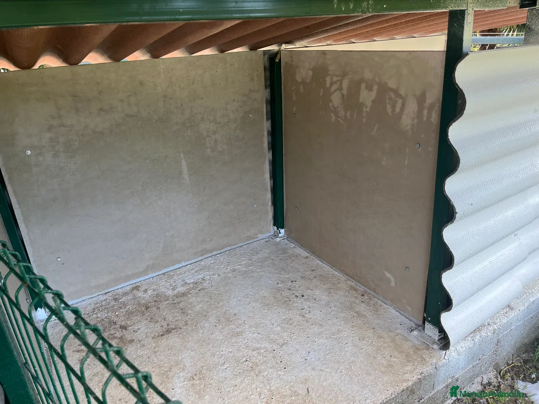 Imagen de galería {{count}}